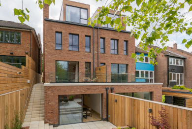 Why Choose Aluminum Windows for New Builds?