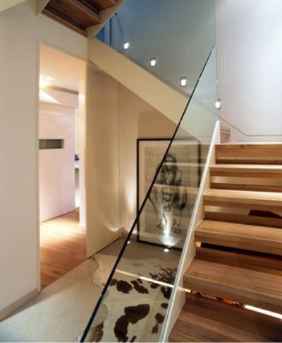 sieger frameless glass balustrade internal on stairs